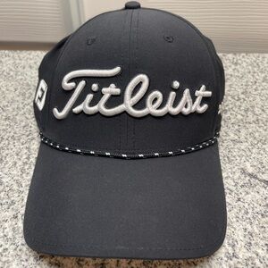 Titleist Tour Rope Hat 3D Embroidered Script Logo Black And White New With Tag